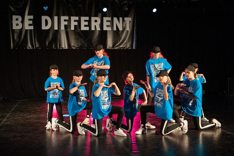 20114640-7508A9F7D905B152B02F